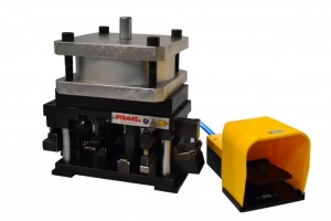 Matriz para serie abisagrada con cilindro neum�tico